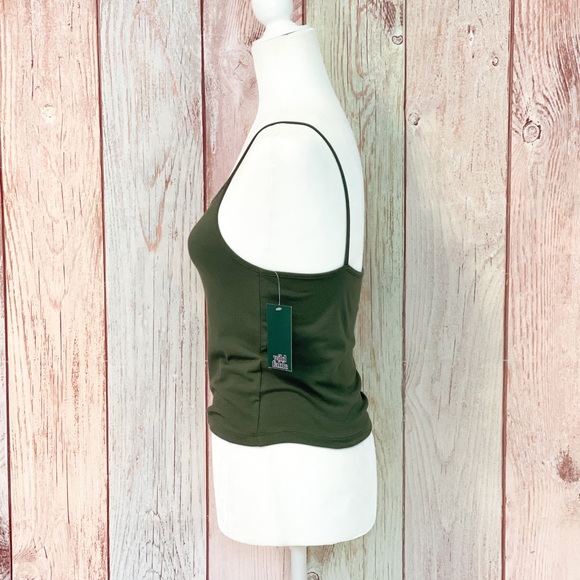 ‼️CLEARANCE SALE‼️ Women’s Olive Green Cropped Cami Tank Top NWT - Picture 7 of 11